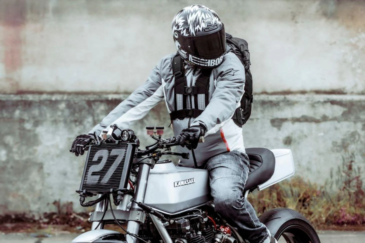 mochila_kriega_r25_moto_garage_en_linea_grid_2